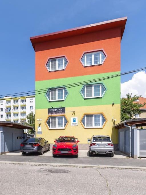 Cozy Apartment Near Hockey & Football Arena Bratislava Eksteriør billede